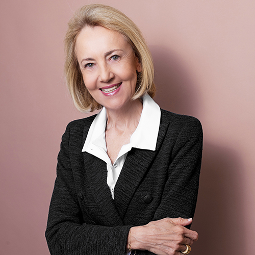 Portrait de Dominique Bona